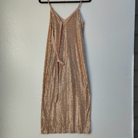 Grace Karin Sequin dress. Gold, size small. NWT - Picture 5 of 9